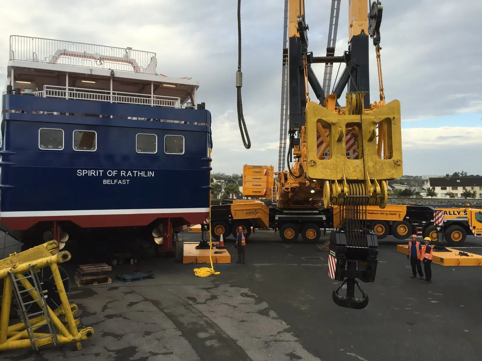 McNally’s crane lifting a vessel at the quayside
