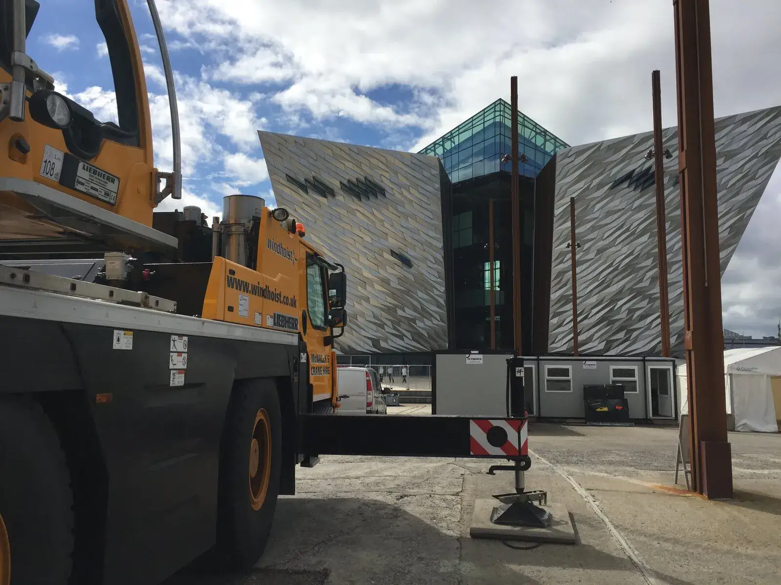 McNally’s crane working at the Titanic Belfast building